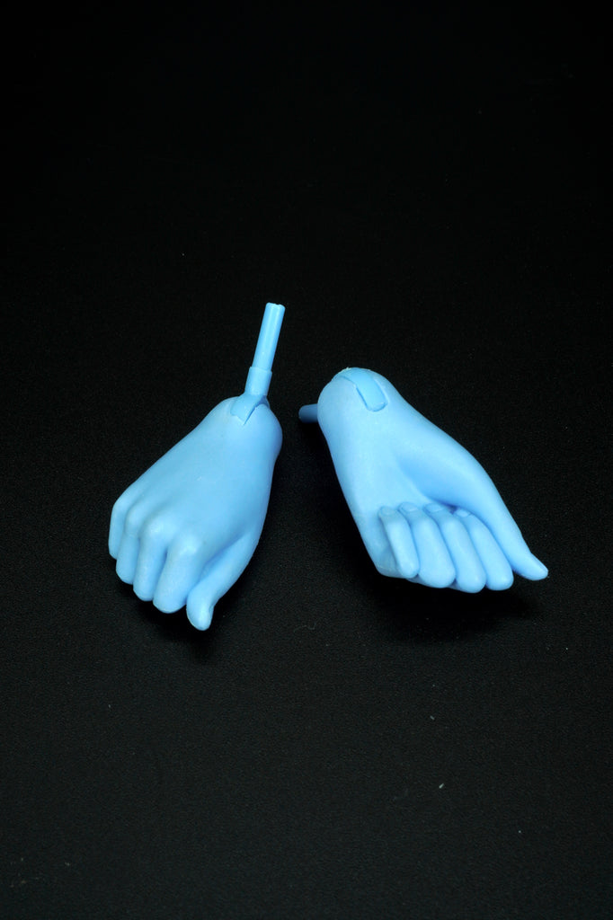 Loose Fist Hands